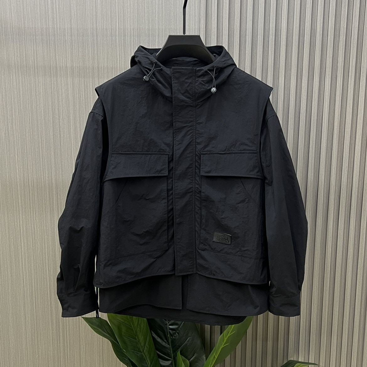 American Functional Splicing Vest Spring and Autumn New Workwear Casual Jacket Hooded Loose Fake Two-Piece Jacket Trendy