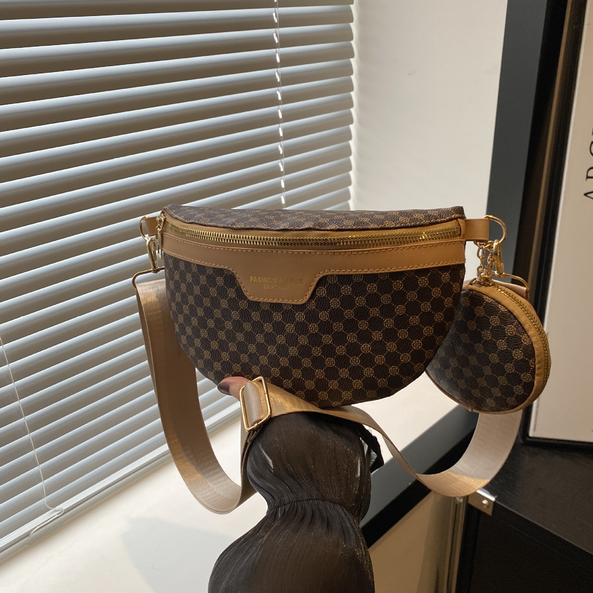 European and American Style Satchel Crossbody Stylish Retro Printing 2024 New Fashion Two-Piece Trendyy Shoulder Waist Bag Chest Bag