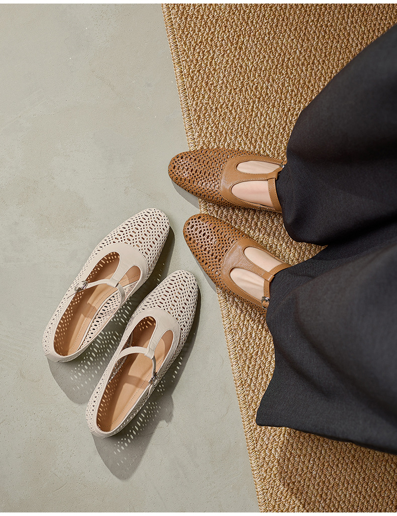 Sandal nữ da cừu đế bệt quai chữ T mũi kín hở lỗ thoáng khí — Màu caramel chi tiết 1