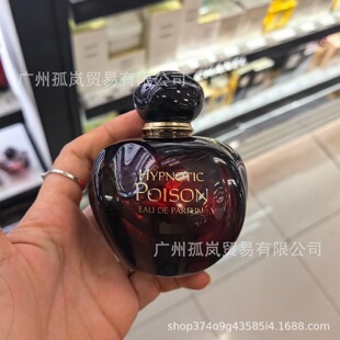 Ů�ѶY��t��Ůʿ��ˮ100m�ͶY�֊y���㺣����Ş��Y�д�����Ʒ