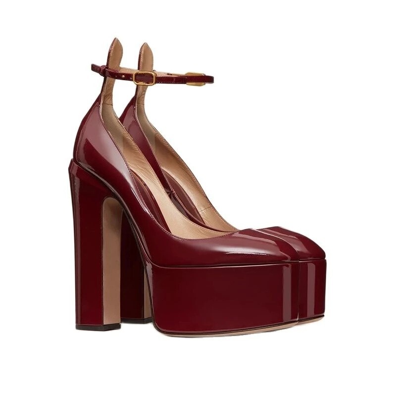 European and American Style Ultra-High Heel Waterproof Platform Chunky Heel Single Shoes, Round Toe Patent Leather Sky-High Heels, Closed-Toe Large Size Runway Shallow Mouth High Heels European and American Style Ultra-High Heel Waterproof Platform Chunky Heel Single Shoes, Round Toe Patent Leather Sky-High Heels, Closed-Toe Large Size Runway Shallow Mouth High Heels