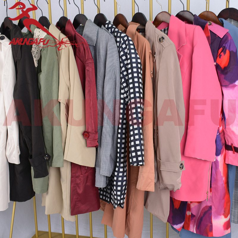 Windbreaker Jacket Mid-Length Women's Winter Clothes Weighed by the Pound, Large Supply of Old Clothes for Export to Southeast Asia