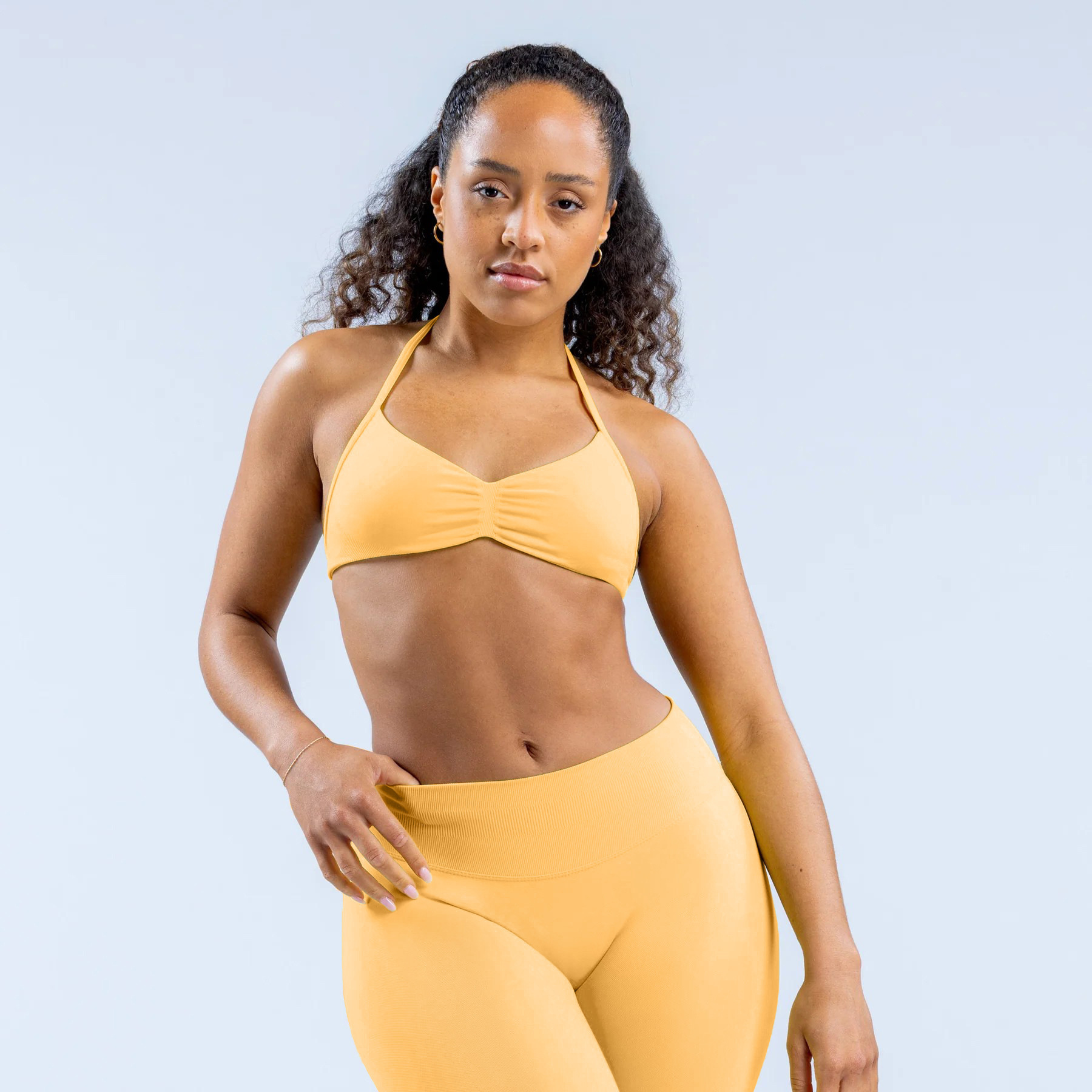 Bra deportivo de cuello colgante transfronterizo Europa y América nuevo entrenamiento físico ropa interior rápida secado yoga pequeño sujetador