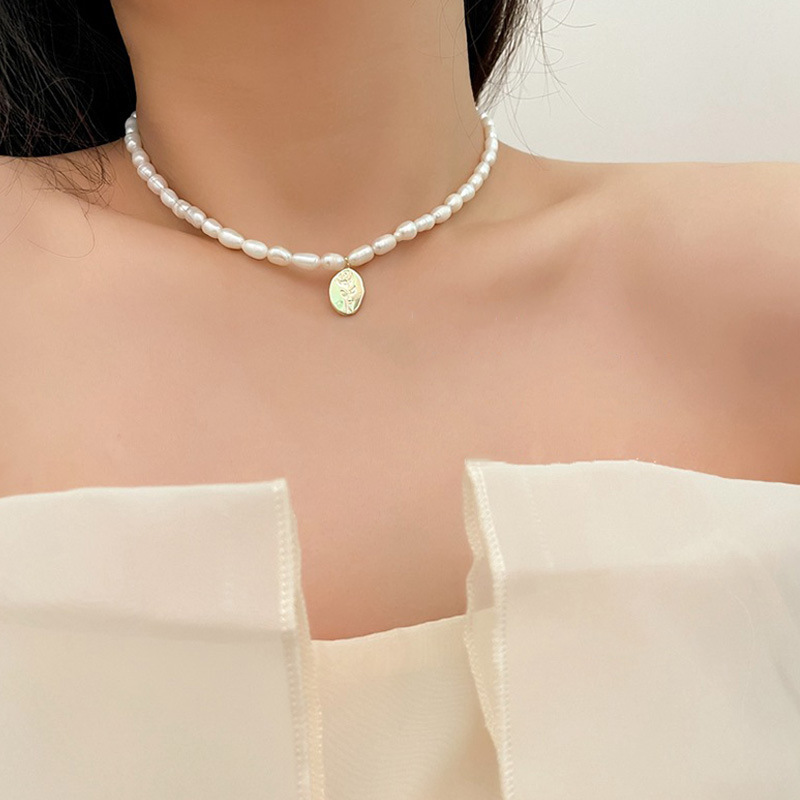 Shijia パールネックレスレディースニッチライトラグジュアリーデザインハイエンドファッション気質鎖骨チェーンネックレスセーターチェーンビーズチェーン|undefined