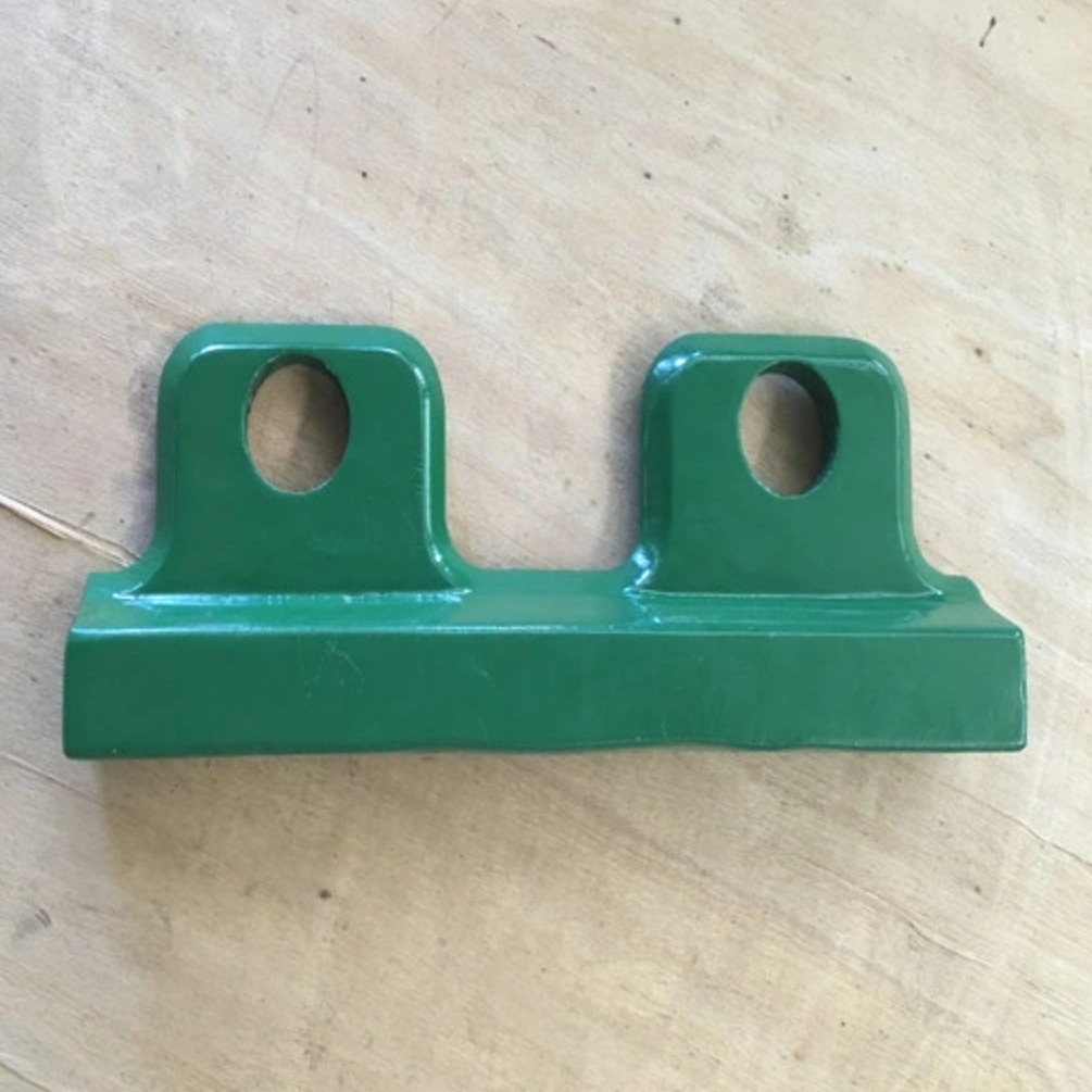 适用于 美卓巴马克破碎机配件制砂机立轴冲击破耐磨件 副抛料头