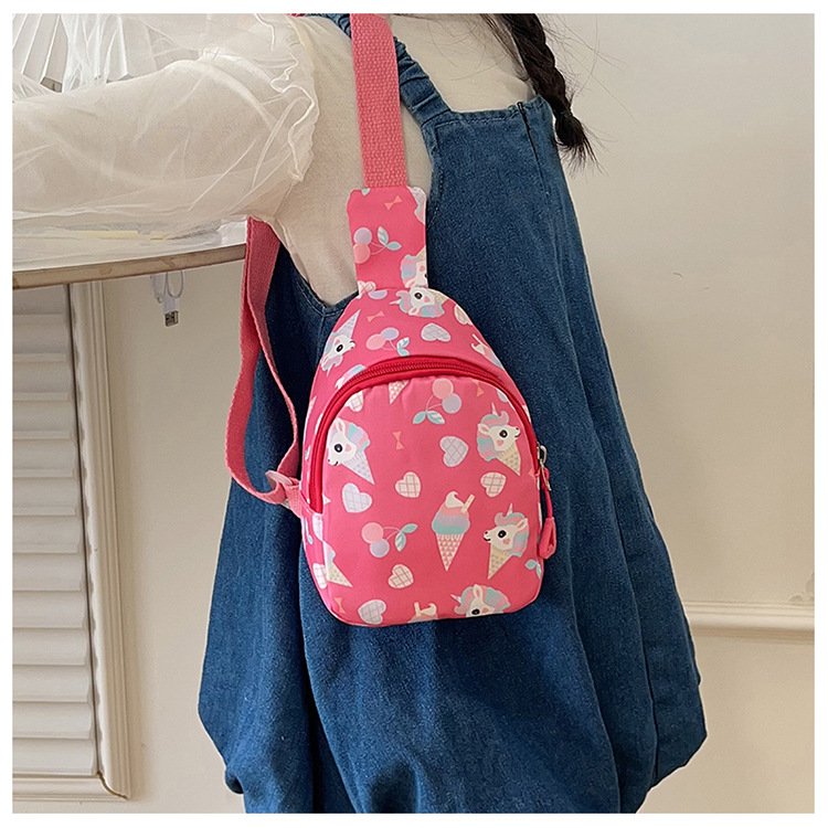 Spring new cute and versatile kindergarten bags, trendy, casual and fashionable cartoon children's chest bag and crossbody bag full figure