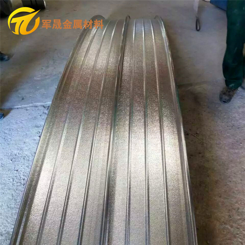 彩钢瓦厂家供应云南广场商场0.8mm 65-435铝镁锰屋面板屋面