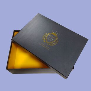 �Ӻ��p�ݸ߶�����w�C����ͺ�һ�w����l؛�ֹ��Y�к�ɫЬ��