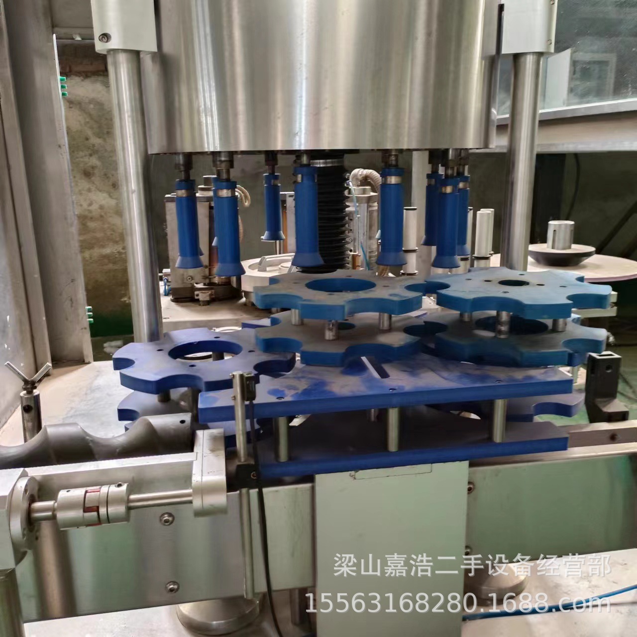 12头热熔胶贴标机