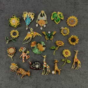 Fashion Baroque Sunflower Yellow Brooch Pin Vintage Enamel Badge Accessories Vintage Painting Brooch
