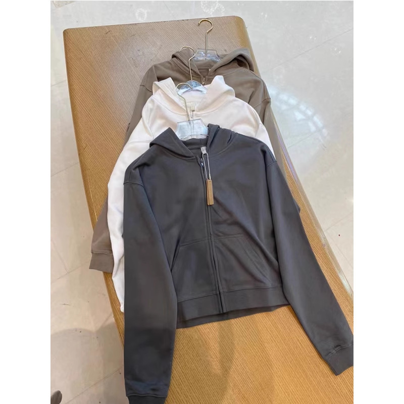 SKIMSカーダシアンと同じフレンチterry zip hoodieの帽子付きショートタイプ|undefined