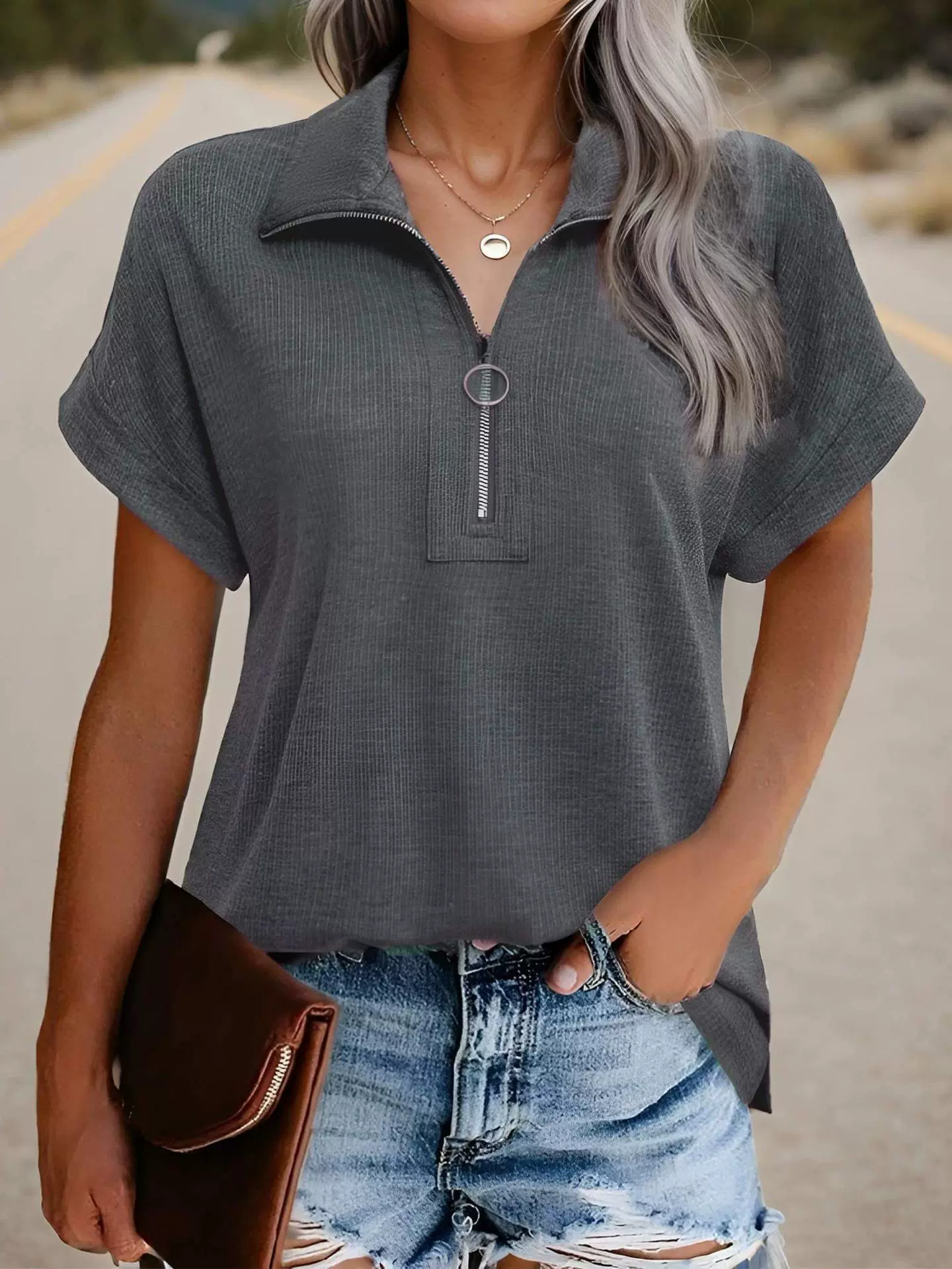 2025 трансграничные новые европейские и американские женские топы и рубашки с коротким рукавом и воротником на молнии больших размеров, дропшиппинг