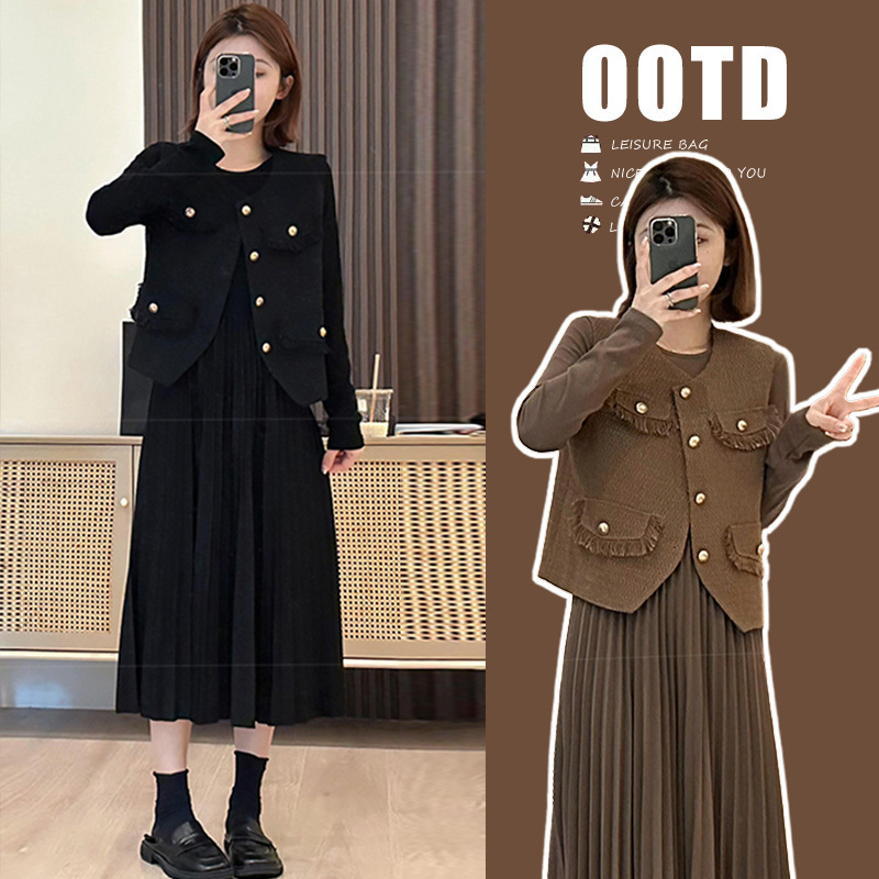 2026 New Douyin Hot Item: Autumn-Winter Elegant Vest + Long-Sleeve Pleated Long Dress Maternity Set 2026 New Douyin Hot Item: Autumn-Winter Elegant Vest + Long-Sleeve Pleated Long Dress Maternity Set