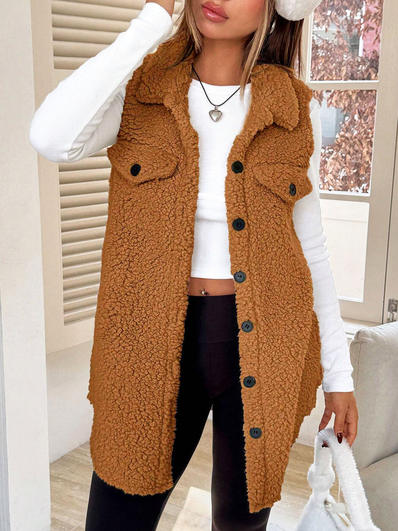 Chaleco de forro polar para mujer con solapa y botones casual_voghion.com
