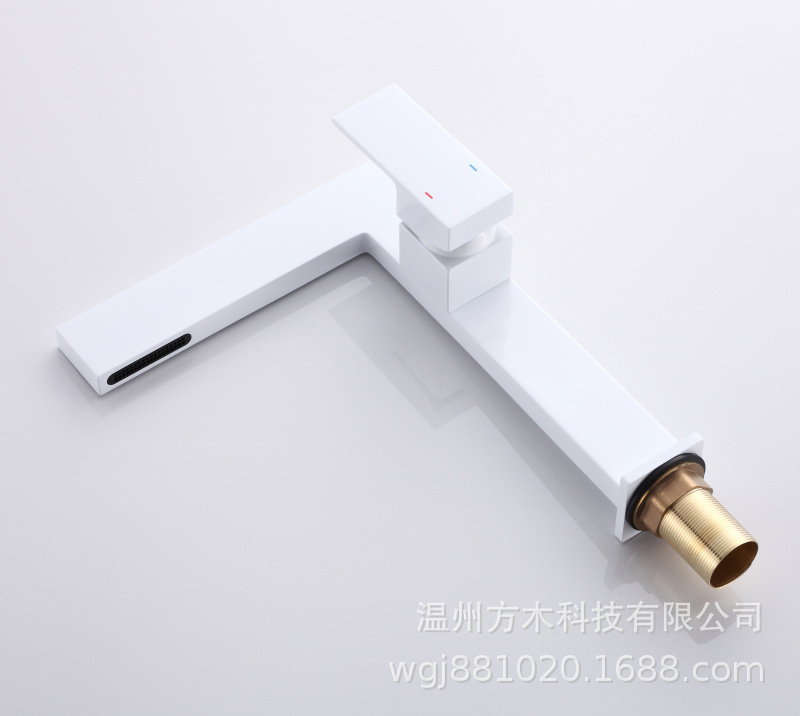 All-copper flat seven-shaped square creative bathroom, waterfall, single hole, single handle, side-opening basin, cold and hot water faucet for washing undefined
