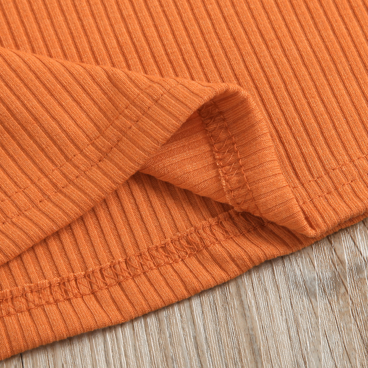 Ensemble deux pièces chemise tricotée en dentelle à manches longues et col rond pour enfants, nouvelle collection automne 2024_voghion.com