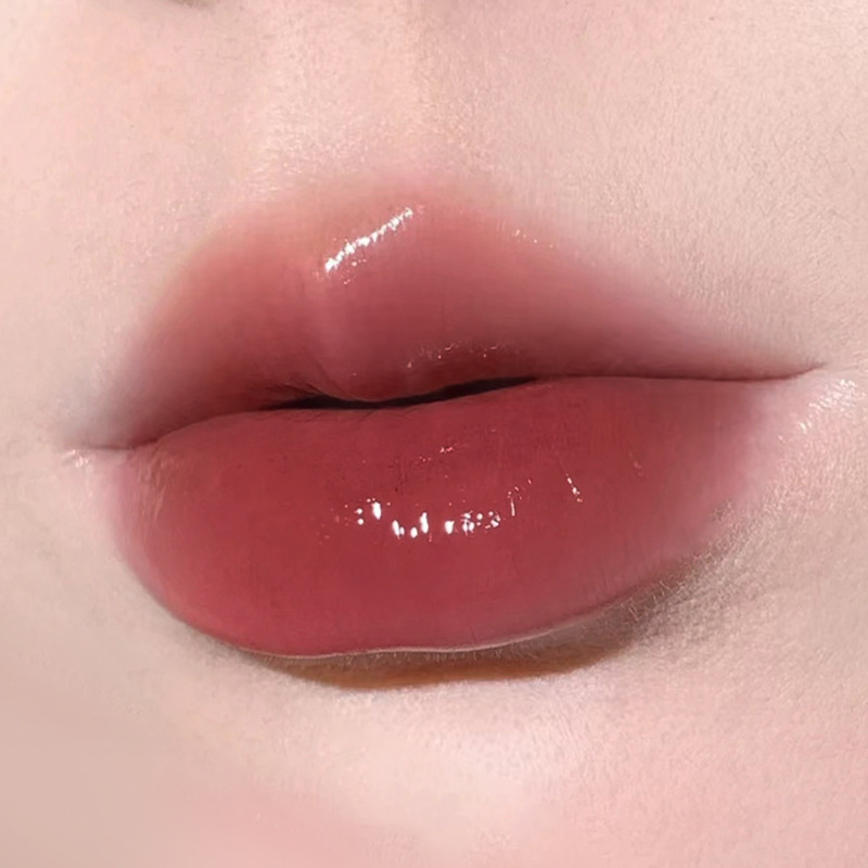 HERORANGEは軽くて濃くて、鏡面の唇の釉薬の水の光がぶうぶうとしています。|undefined