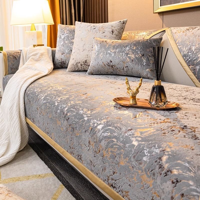Simple European light luxury sofa cushion wholesale Dutch velvet bronzing style cushion for four seasons universal non-slip sofa cover for foreign trade