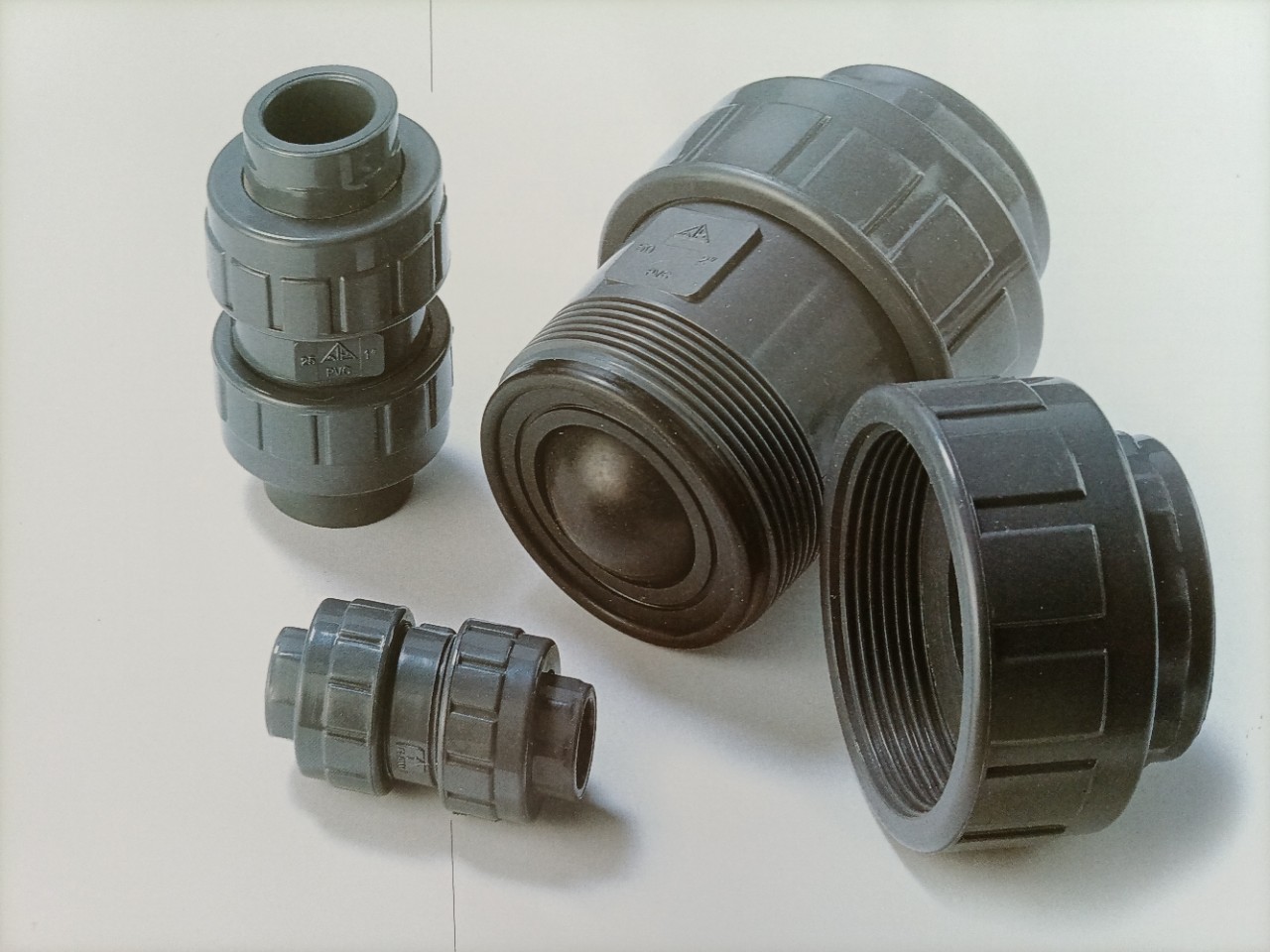 优惠UPVC CPVC PPH PVDF摆动球型弹簧旋启翻板逆止单向止回阀底阀