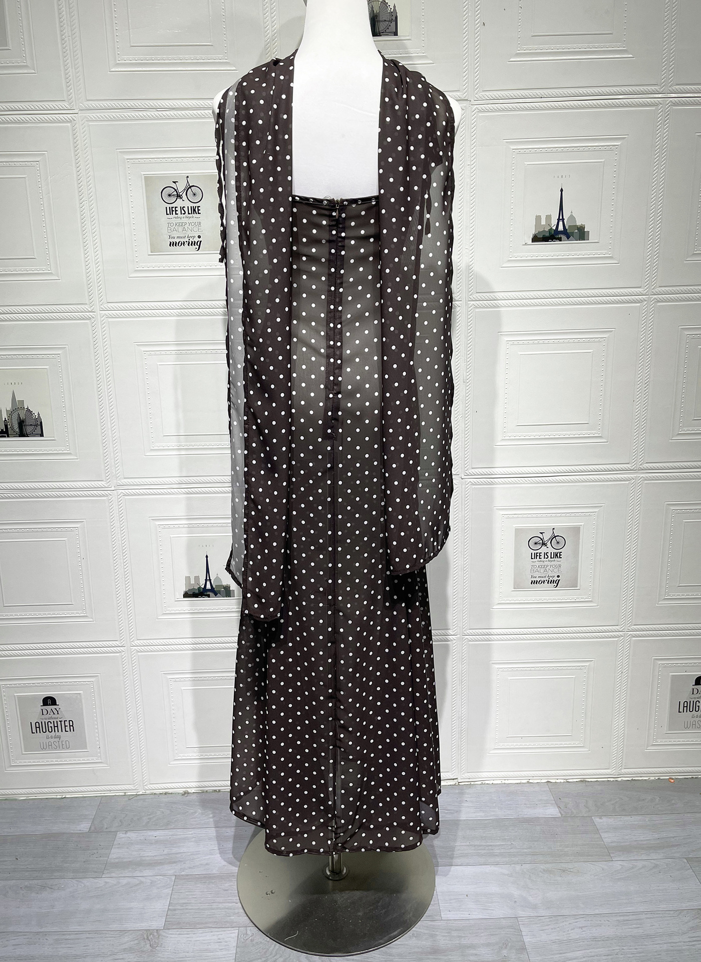 Women Elegant Spaghetti Strap Polka Dot Print Backless Dress Stylish Scarf Decor Slimming Party Vacation Dress_ecoleips.com