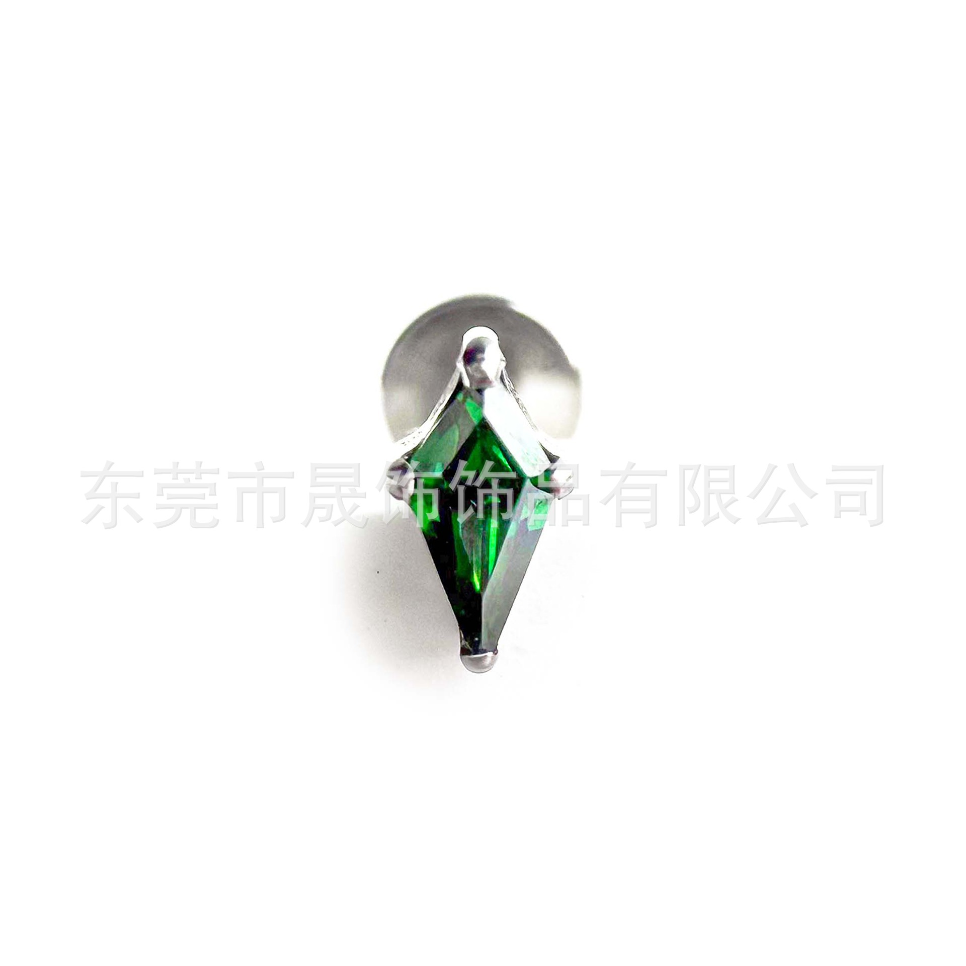 F136 Titanium Ear Stud 石 Cubic Zirconia 菱 Helix Cartilage Stud G23 Implant Grade Titanium Internal Thread Labret Stud Piercing Jewelry
