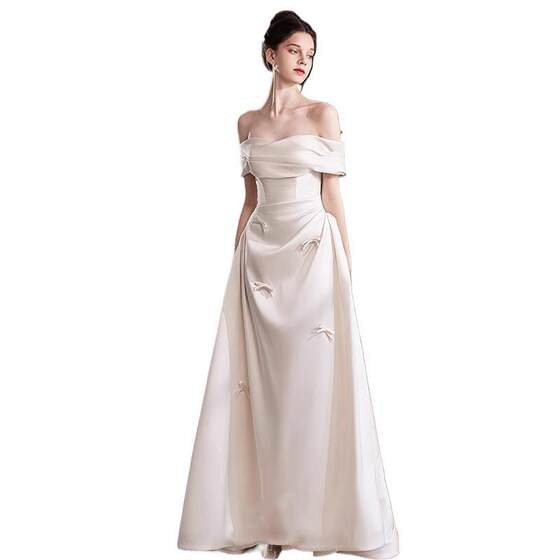 Light Wedding Dress Bride 2025 New French Satin Simple off-shoulder Engagement Dress Light Luxury Niche Dress