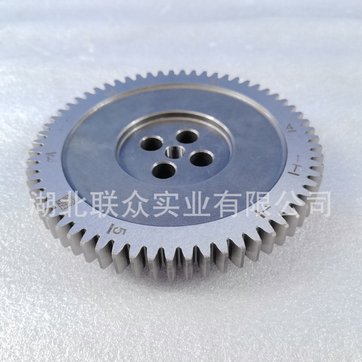Suitable for Cummins engine camshaft gear C5686209
