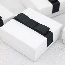 陶瓷杯;席位卡;衣架