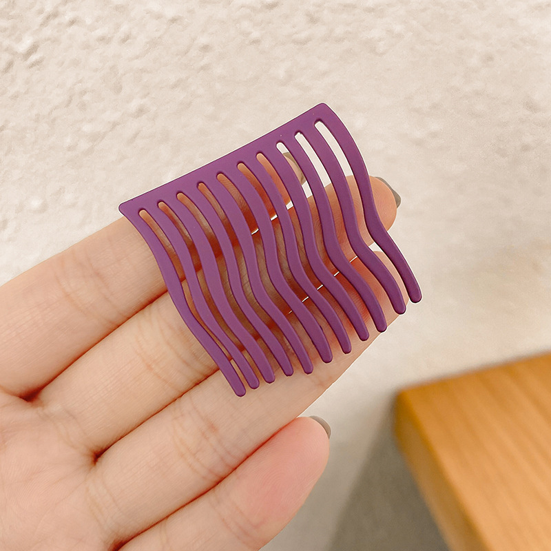 Nuevo clip de cabello de metal sin marcas peinado de cabello de la red de chicas rojas en línea con clip de frangeo invertido en la tarjeta de cabello coreana detrás del toque de cabeza