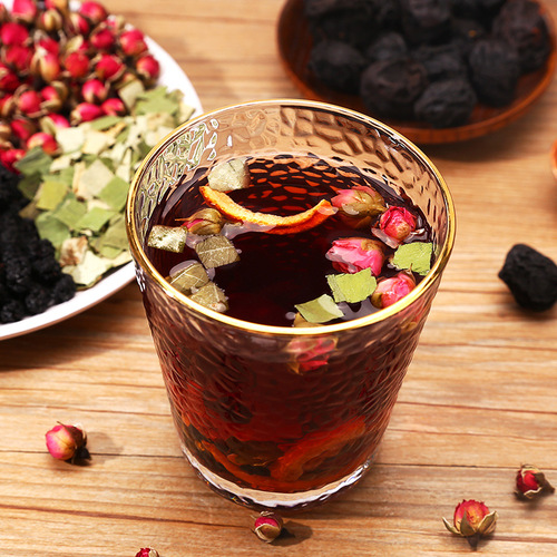 Black plum, mulberry, hawthorn, tangerine peel, lotus leaf tea, fruit tea, health tea, black wolfberry, mulberry and dried rose tea combination