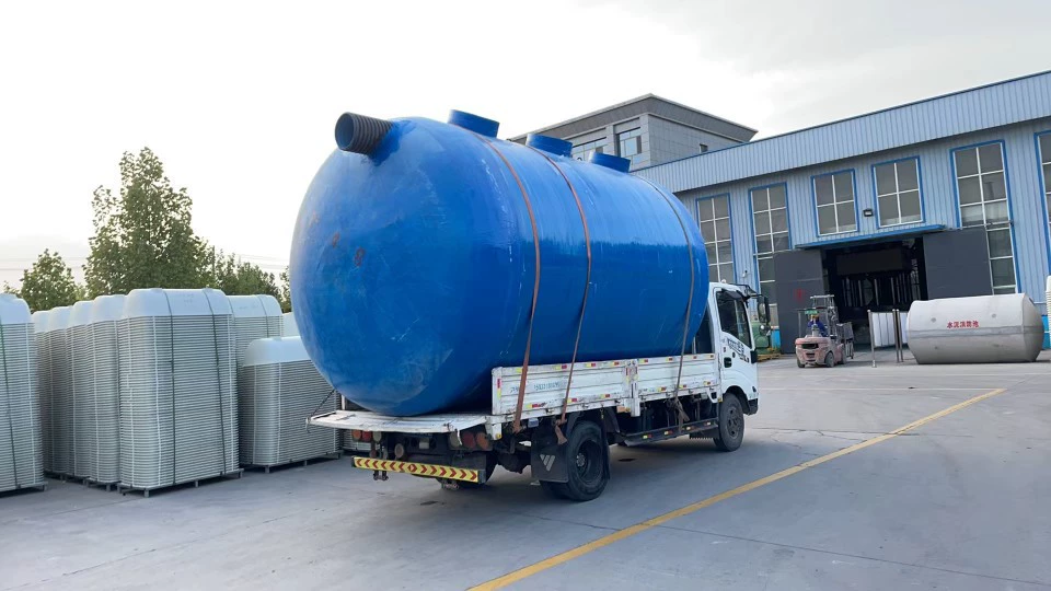 Производитель FRP септик крупногабаритное оборудование для очистки сточных вод наматывает готовый септик антикоррозийный резервуар