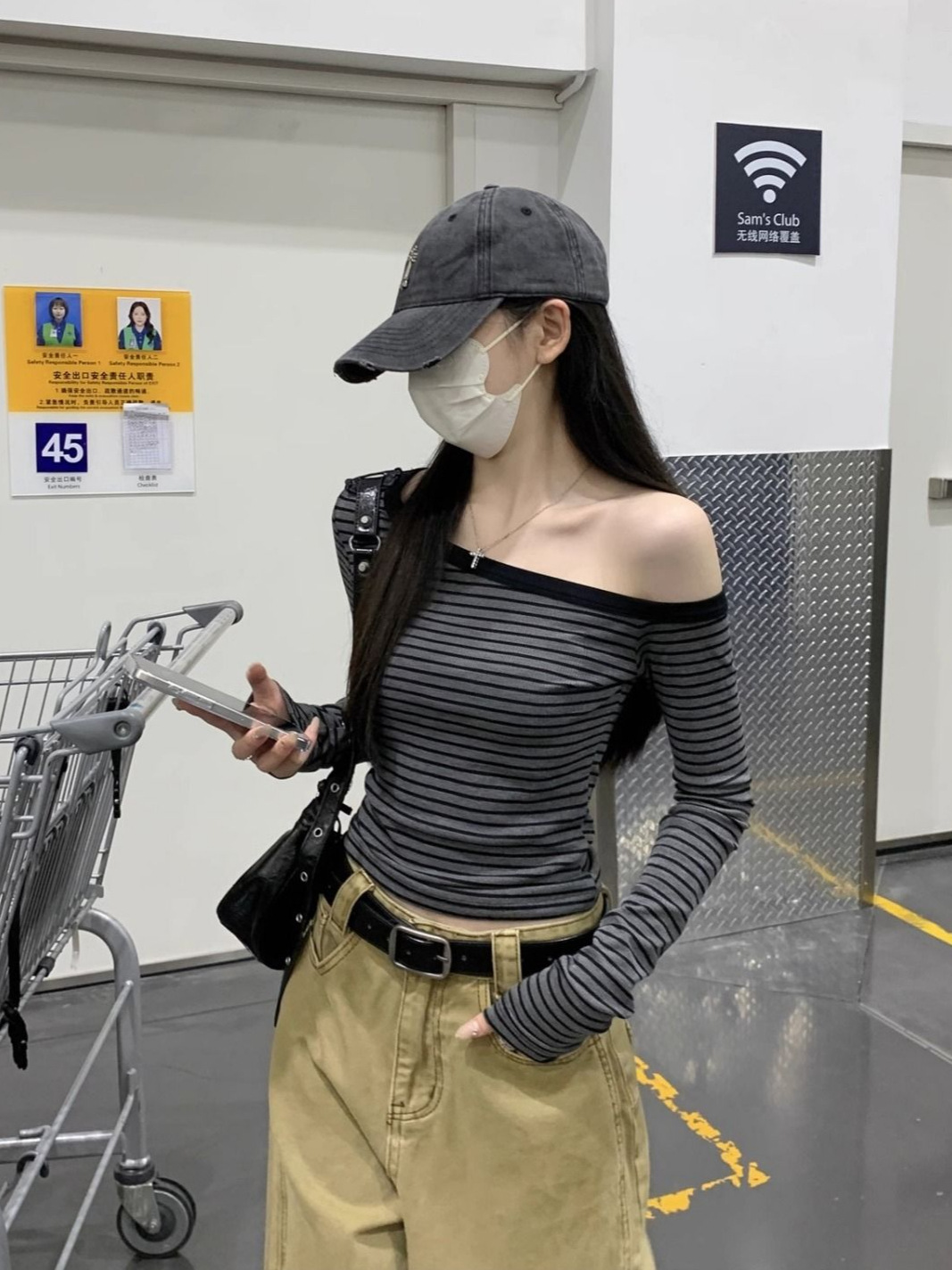 Spring and Autumn Pure Desire Contrast Color Striped Splicing Oblique Neck Sexy Off-Shoulder Long Sleeve T-Shirt Women's Sweet Hot Girl Slim Bottoming Top