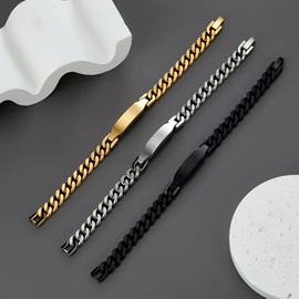 项链;手链;手镯