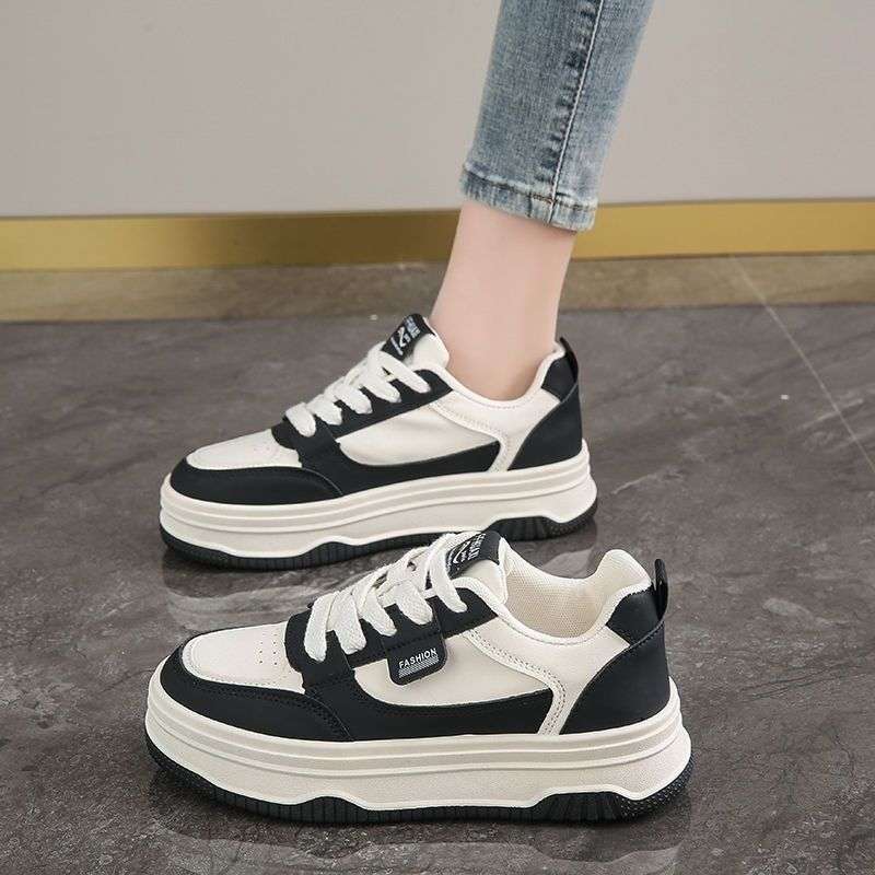 Zapatos blancos de piel suave verdaderos zapatos deportivos de mujer zapatos de skate estudiantes primavera y verano zapatos deportivos transpirables 2025 nuevos zapatos casuales universales
