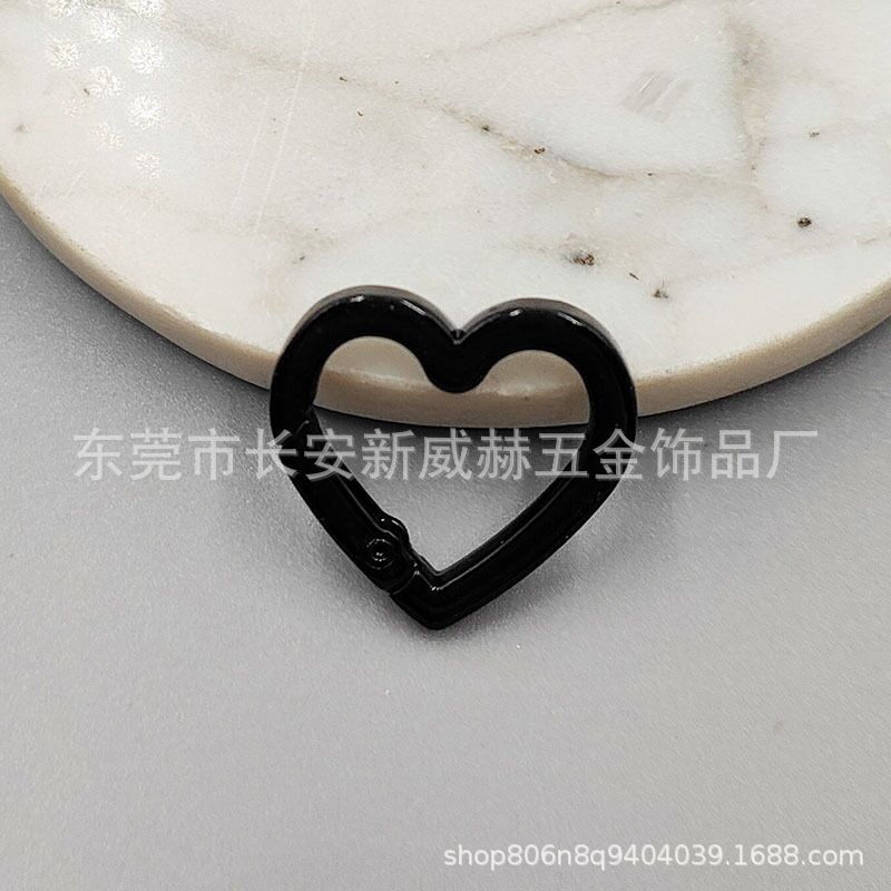 塗装カラー亜鉛合金スプリングは愛の開口スプリングリングの箱に金属のキーホルダーdiyアクセサリーの部品を掛けます。|undefined