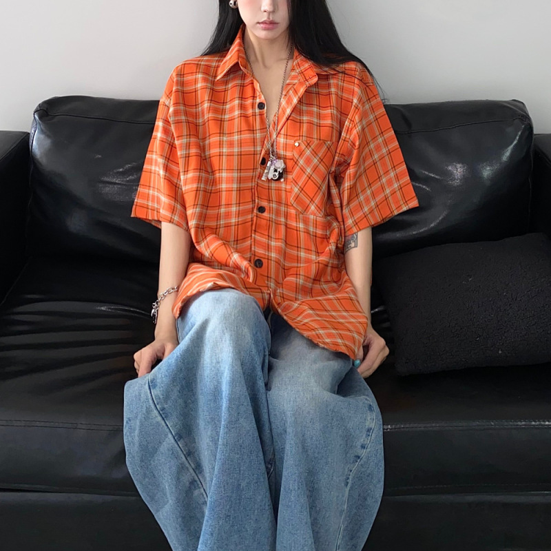 American Style Retro Orange Plaid Short-sleeved Shirt for Men and Women Summer Loose All-match Casual High Street New Couple Shirt American Style Retro Orange Plaid Short-sleeved Shirt for Men and Women Summer Loose All-match Casual High Street New Couple Shirt