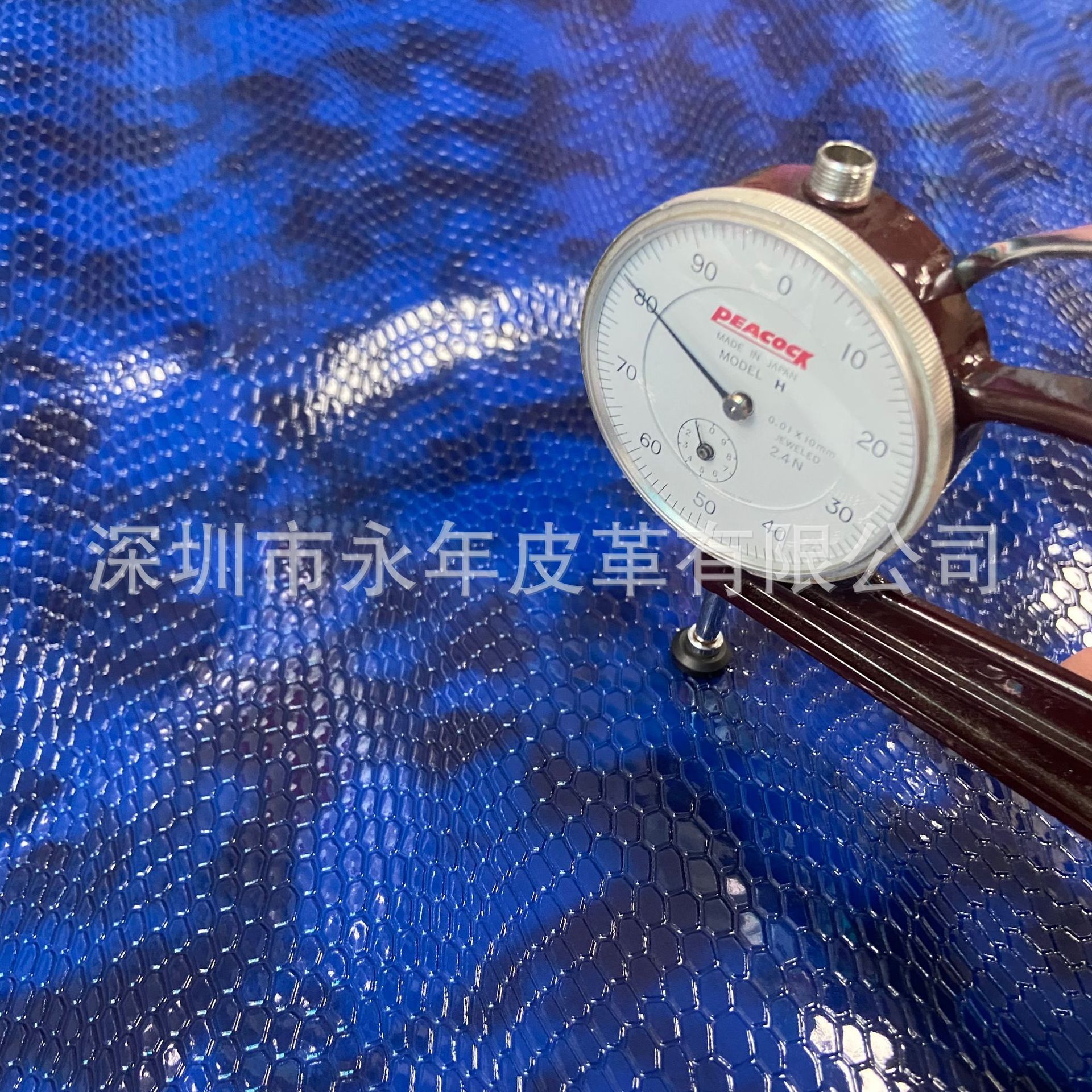 ֻ0.8mm߹ɫëPVCˮƤ