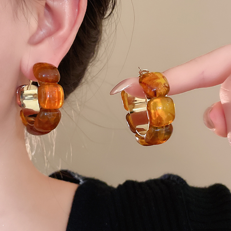 23g Weight 925 Sterling Silver Ear Needle Material Earrings Classification 1 Pair Quantity Daily, Street Occasion Resin Material Geometric Pattern All Seasons Season Women's Gender Plating Design Simple Style Style 1 Pair Simple Style Geometric Plating Resin Earrings 20