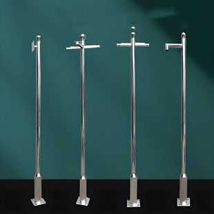 Stainless Steel Monitoring Pole Road Traffic Video Monitoring Pole 3.35m 4.5m Pole Plum Birch Lighting