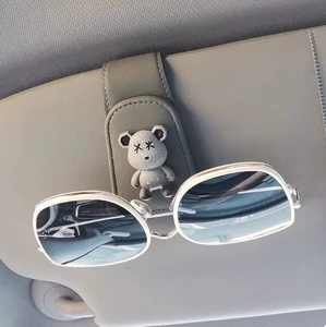 Car-Mounted Glasses Clip, Car Sun Visor Storage Gadget, Multifunctional Creative Cartoon Sunglasses Card and Receipt Holder