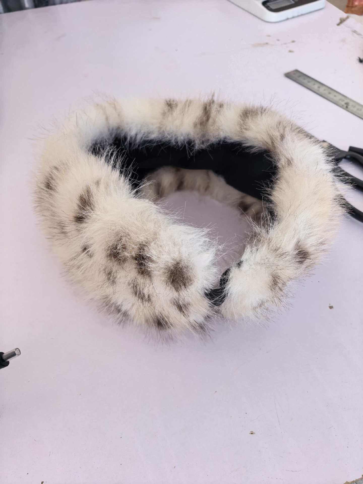 Transfronterizo de otoño e invierno imitación de piel de zorro piel gruesa sombrero de techo protección para los oídos cálido anillo sombrero para el cabello sombrero de techo vacío comercio exterior