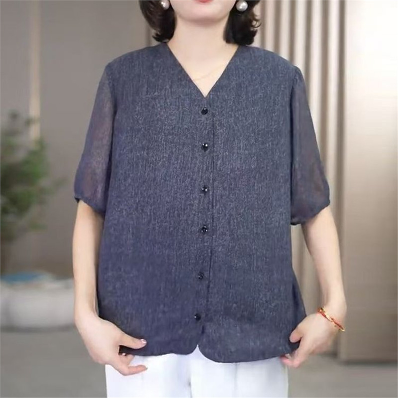 Dropshipping Live-Stream Popular Item: Loose and Fashionable Cardigan for Moms, 2026 Summer Women's Shirt with Half Sleeves