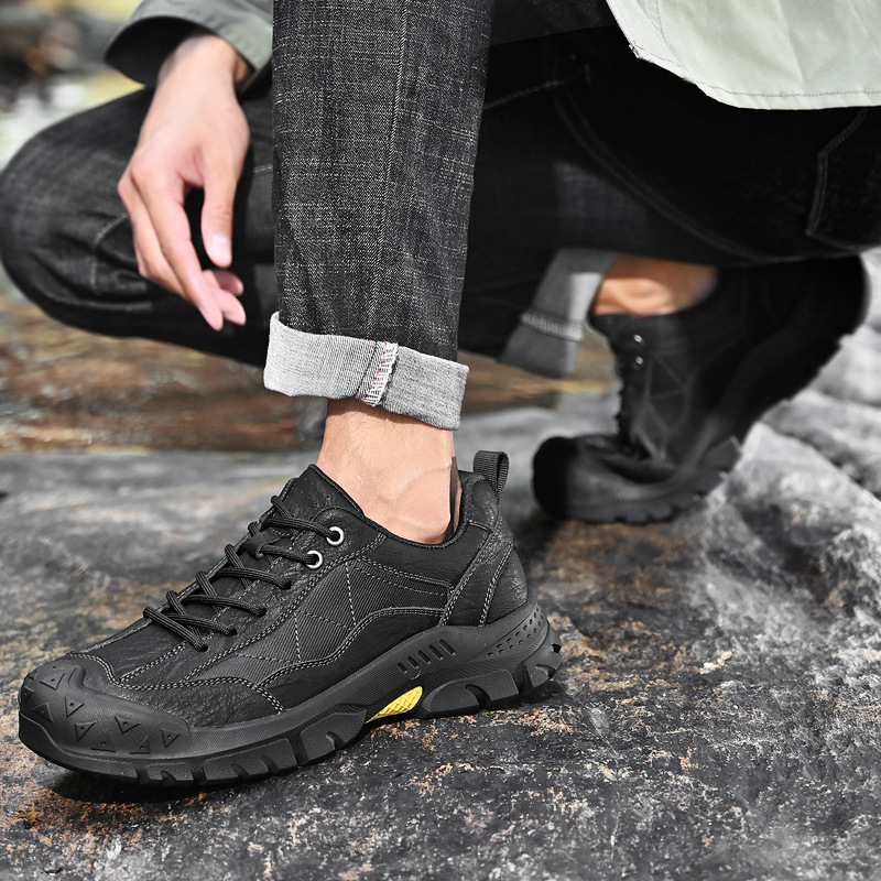 Zapatos transfronterizos de gran tamaño para hombres al aire libre 2024 otoño e invierno nuevos zapatos deportivos casuales Baotou suela gruesa zapatos de senderismo antideslizantes transpirables