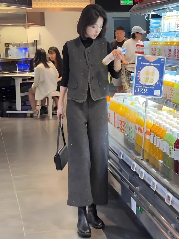 小香风时尚套装女秋装新款好看无袖马甲半高领打底衫阔腿裤三件套|undefined