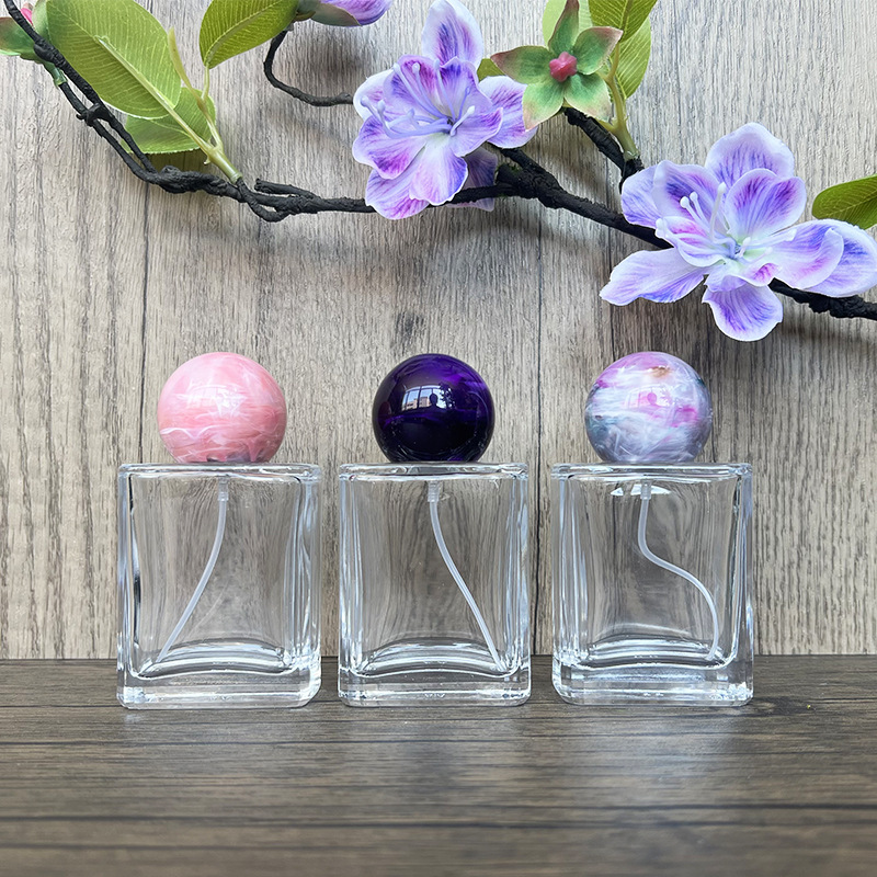 现货螺口B045-50ml四方形便携玻璃香水瓶/分装瓶/喷雾瓶/按压空瓶