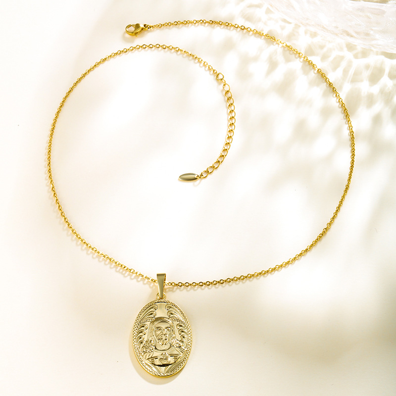 Xuping Europa y América Retro Griego Collar Colgante Mitología Occidental 3D Relieve Colgante Arte Colgante Mujer