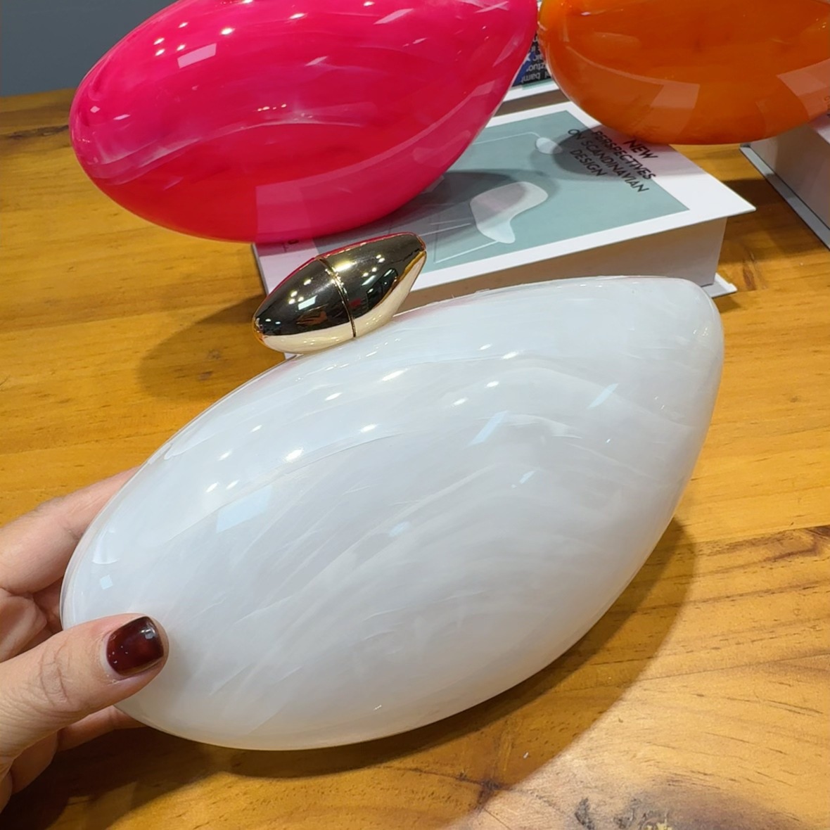 2025 nueva bolsa de cena de lujo transfronteriza bolsa de moda de fiesta acrílica bolsa de mano bolsa de boda oval