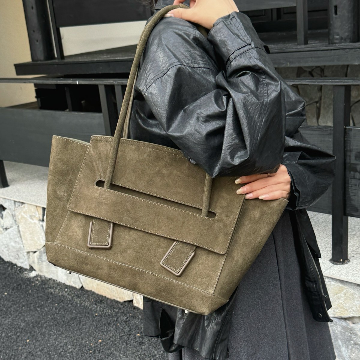 2025秋冬季新款磨砂牛皮翅膀包韩系大容量手提包百搭通勤包单肩包