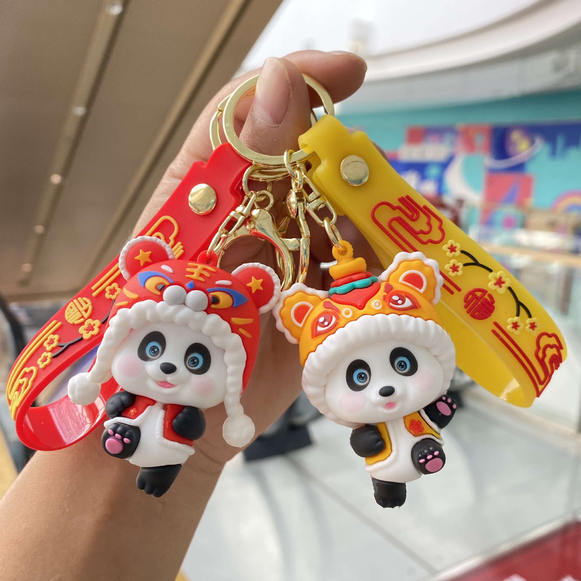 Estilo chino Panda llavero lindo muñeca coche bolsa de la mochila colgante adornos pequeño regalo al por mayor