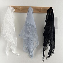 新款韩版纯色蕾丝拼布丝巾女镂空装饰百搭三角巾仙女风菱形小领巾
